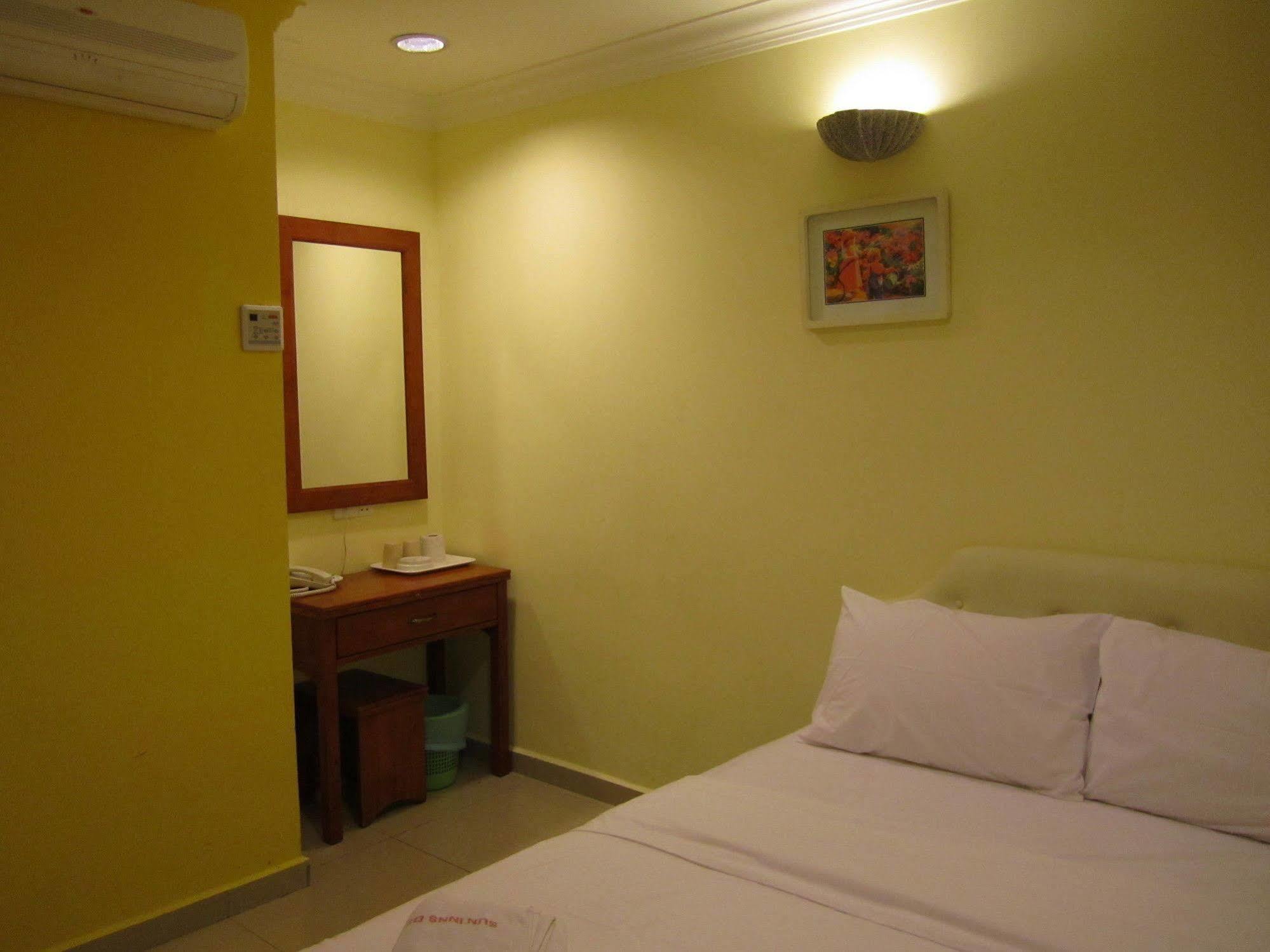 Sun Inns Hotel Sunway Mentari Petaling Jaya Bagian luar foto